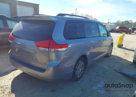 2014 Toyota Sienna Xle V6 8 Passenger из США, поврежденный, VIN 5TDYK3DC7ES450428